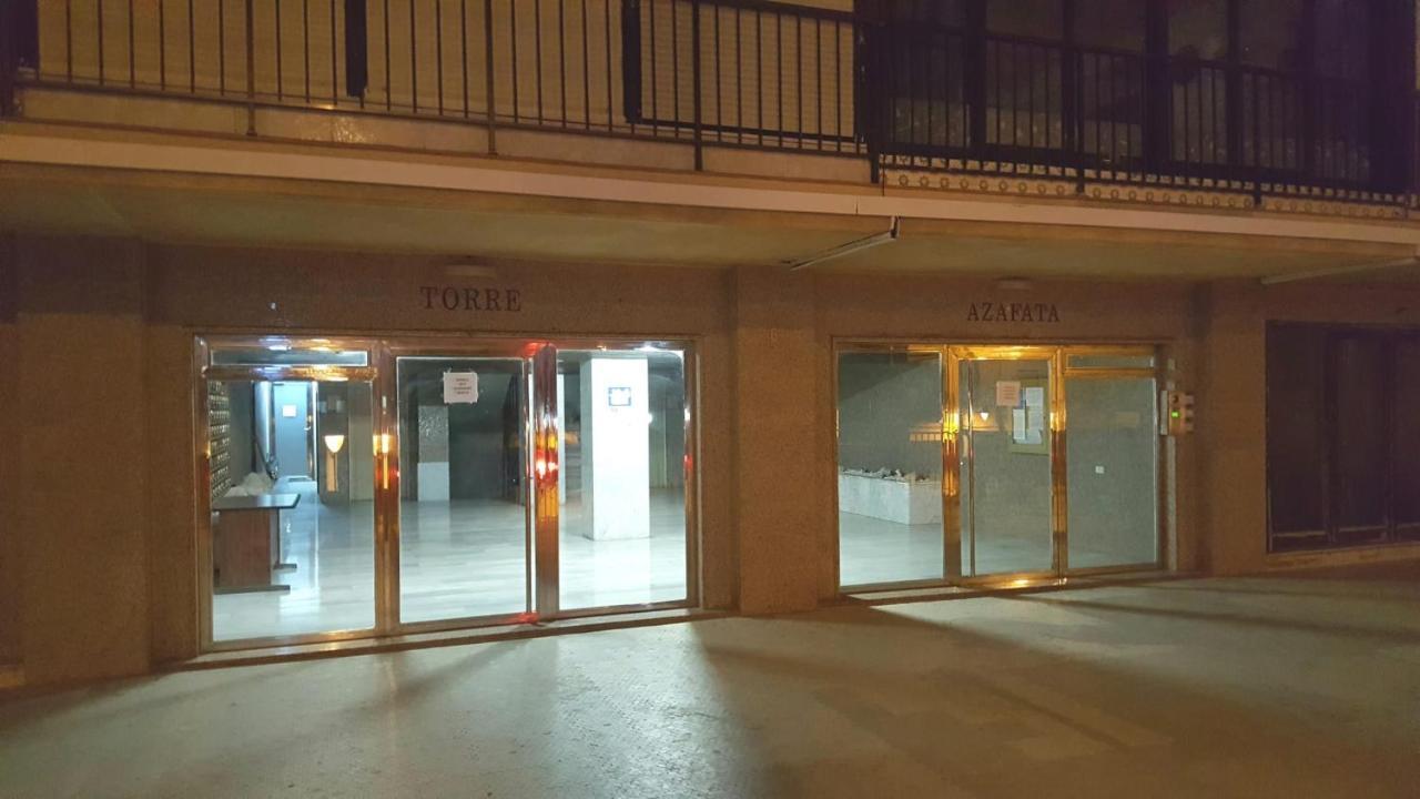 Torre Azafata Apartment Arenales del Sol Ngoại thất bức ảnh