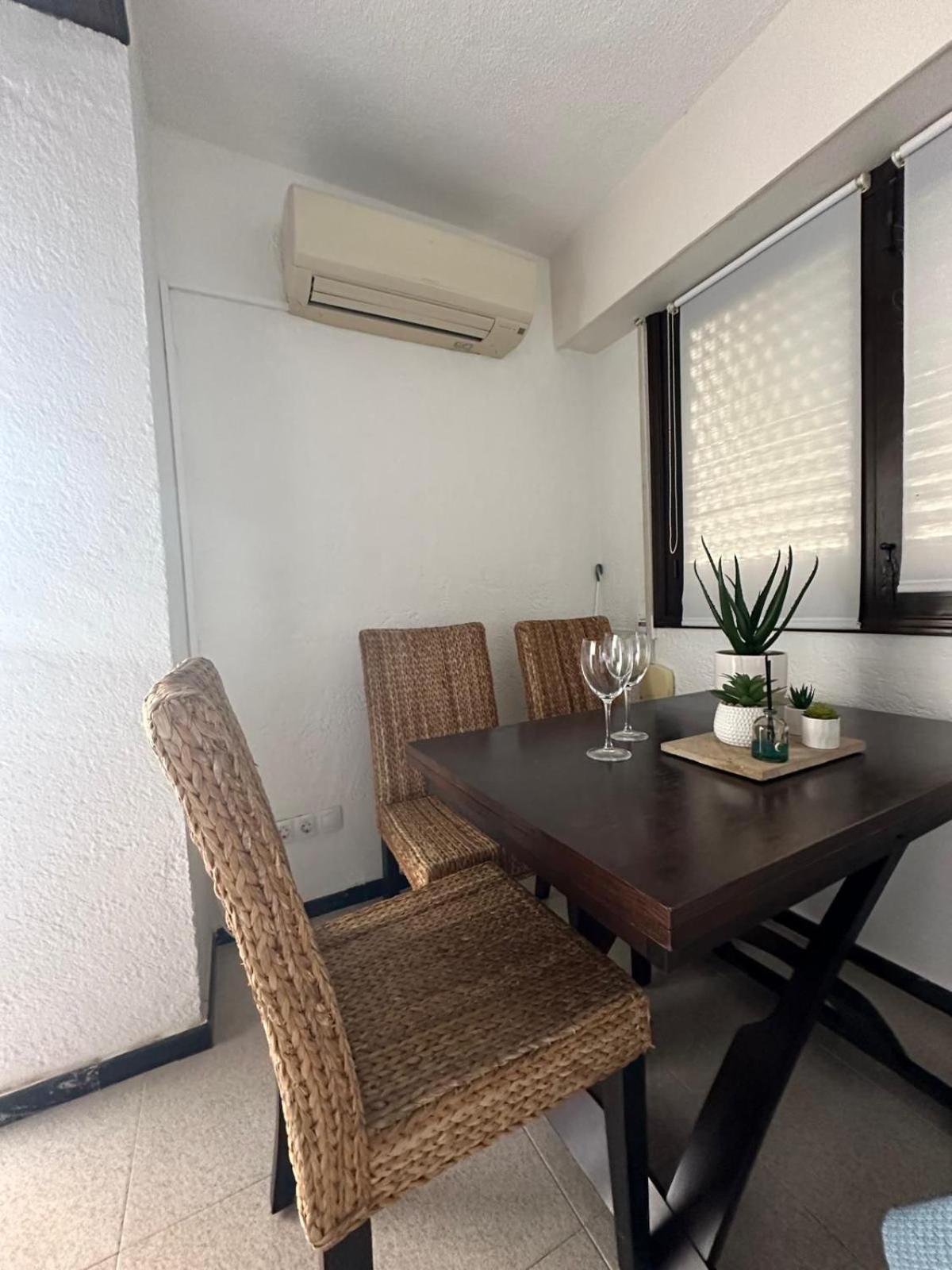 Torre Azafata Apartment Arenales del Sol Ngoại thất bức ảnh