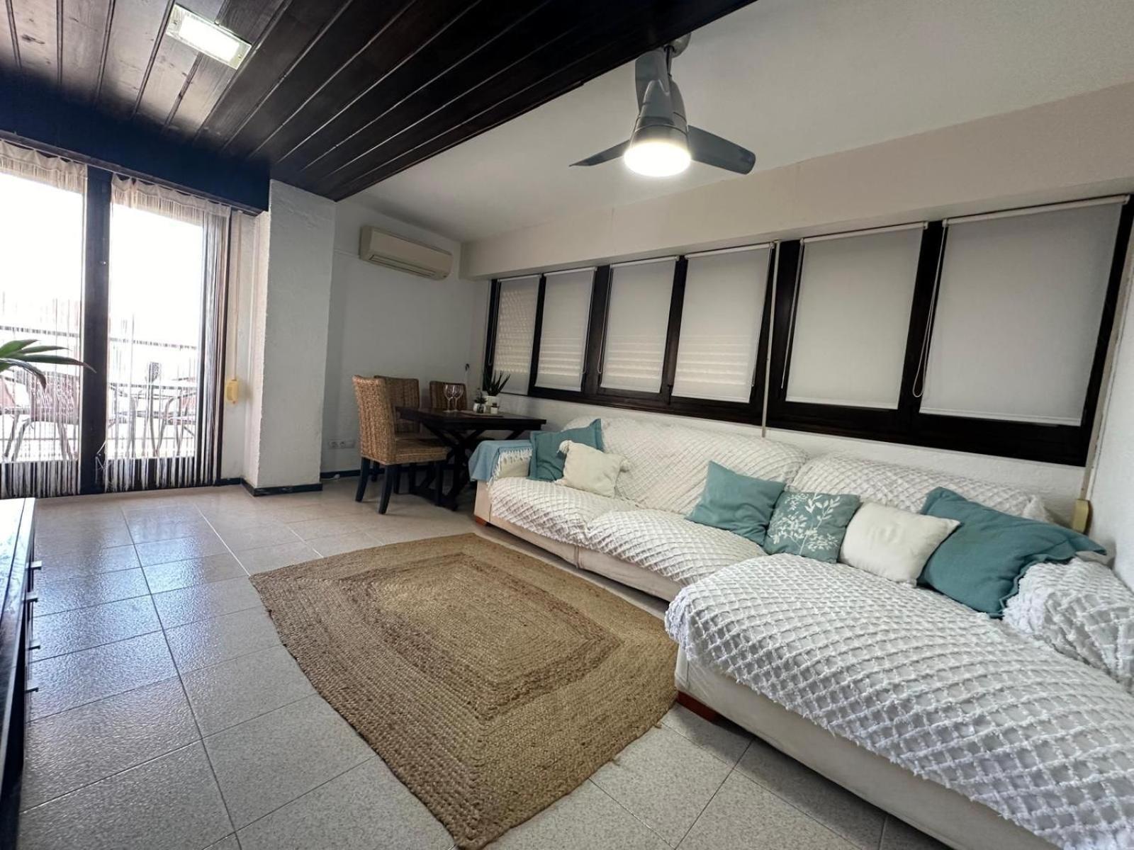 Torre Azafata Apartment Arenales del Sol Ngoại thất bức ảnh